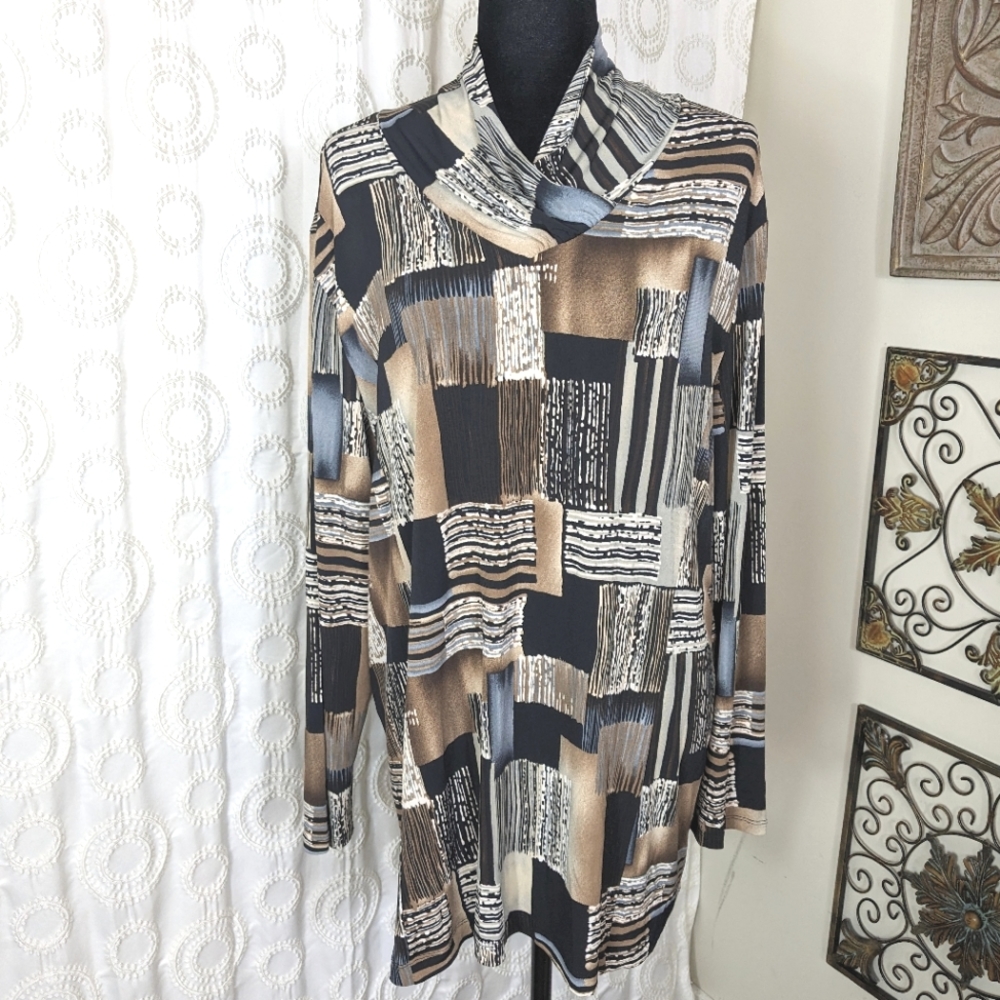 N Touch Tunic Blouse Sz Medium